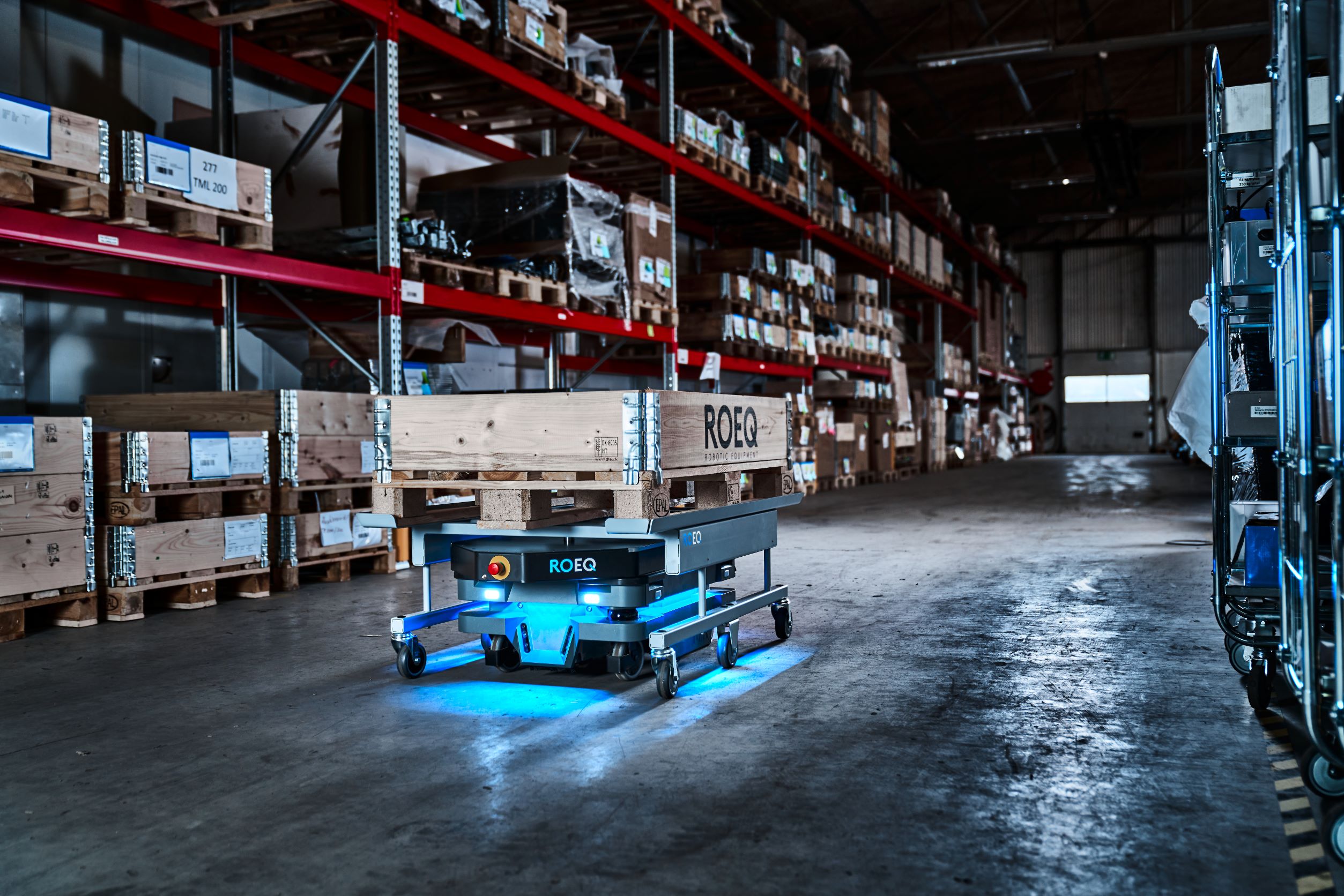 ROEQ ⎮ AMR ⎮ Solutions ⎮ Carts⎮ Robotic Equipment ⎮ S-Carts